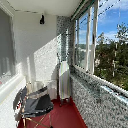 Appartamento Warm With Balcony And Free Parking Lubiana