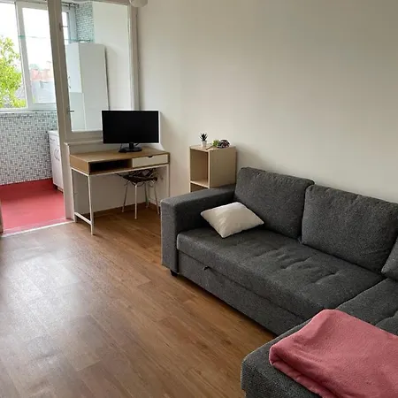 Warm With Balcony And Free Parking Apartment Ljubljana